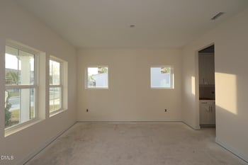 1305 Dimaggio Dr, Raleigh, NC 27616