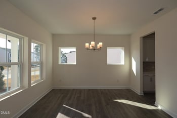 1305 Dimaggio Dr, Raleigh, NC 27616