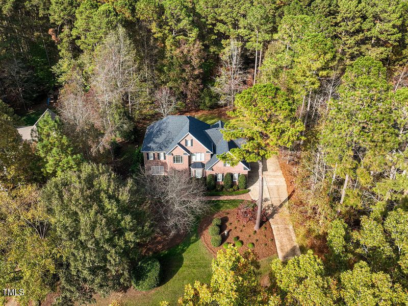 1305 Enderbury Dr, Raleigh, NC 27614