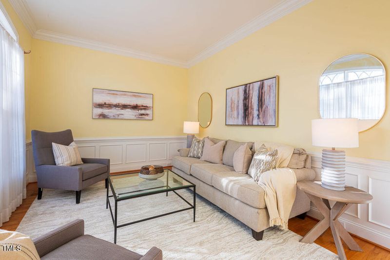 1305 Enderbury Dr, Raleigh, NC 27614