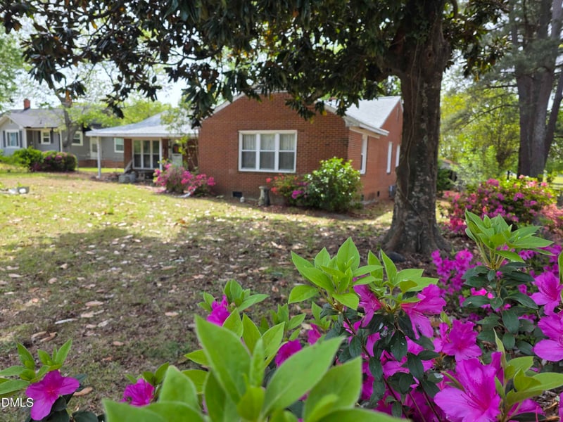 1305 Erwin Rd, Dunn, NC 28334