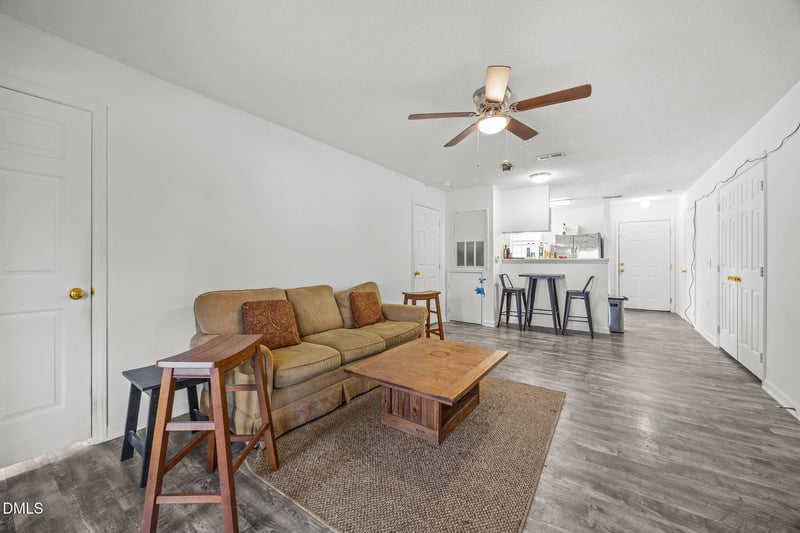 1305 Kent Rd #101, Raleigh, NC 27606