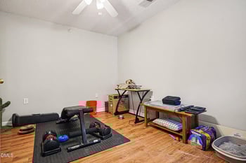 1305 Kent Rd #202, Raleigh, NC 27606