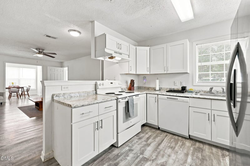 1305 Kent Rd, Raleigh, NC 27606