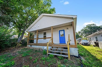 1305 Manteo St, Durham, NC 27701