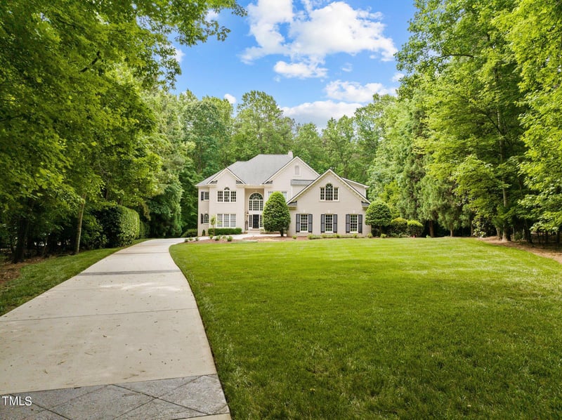 1305 Milvaney Ct, Raleigh, NC 27615