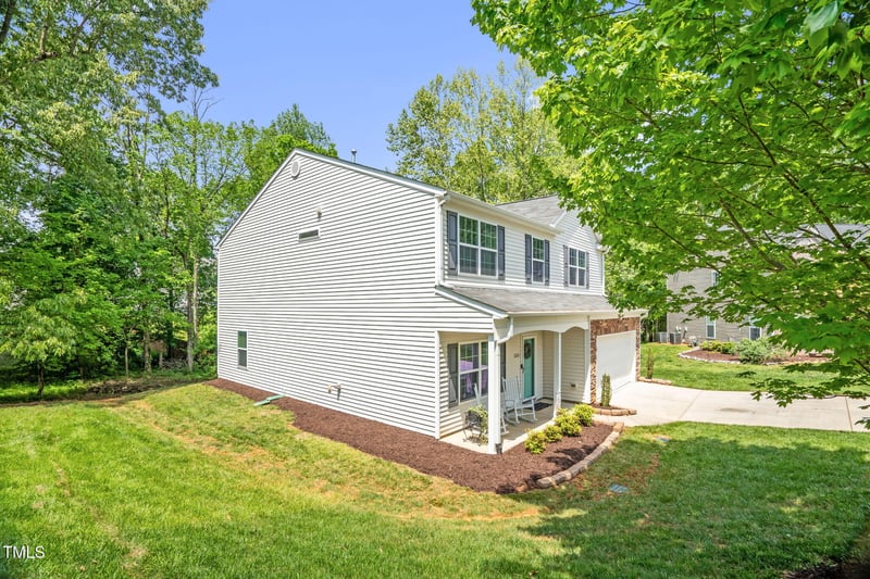 1305 Montreux Ct, Mebane, NC 27302