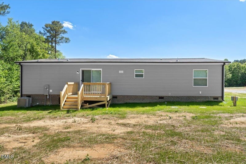 1305 Schloss Rd, Louisburg, NC 27549