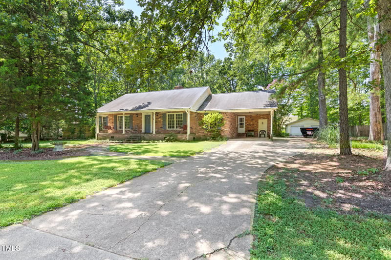 1305 Shady Ln, Durham, NC 27712