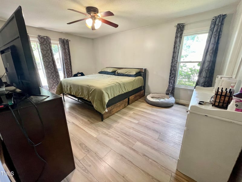1305 Shakentown St, Knightdale, NC 27545