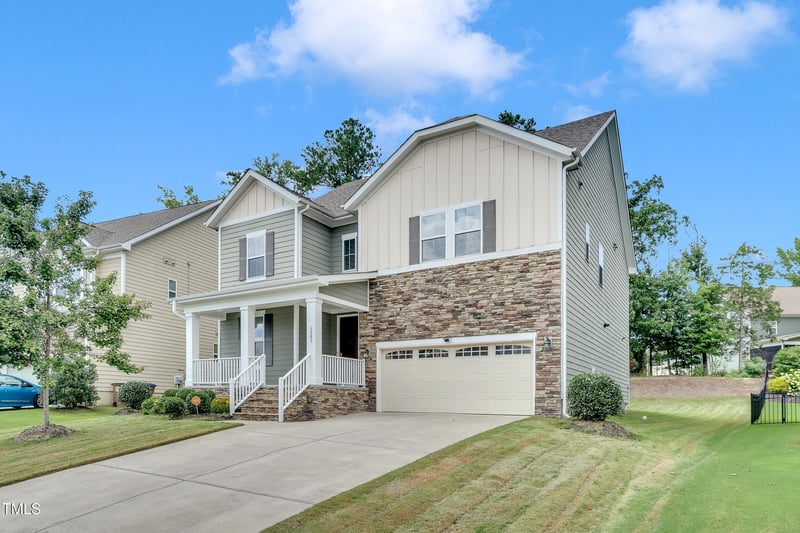 1305 Stonemill Falls Dr, Wake Forest, NC 27587
