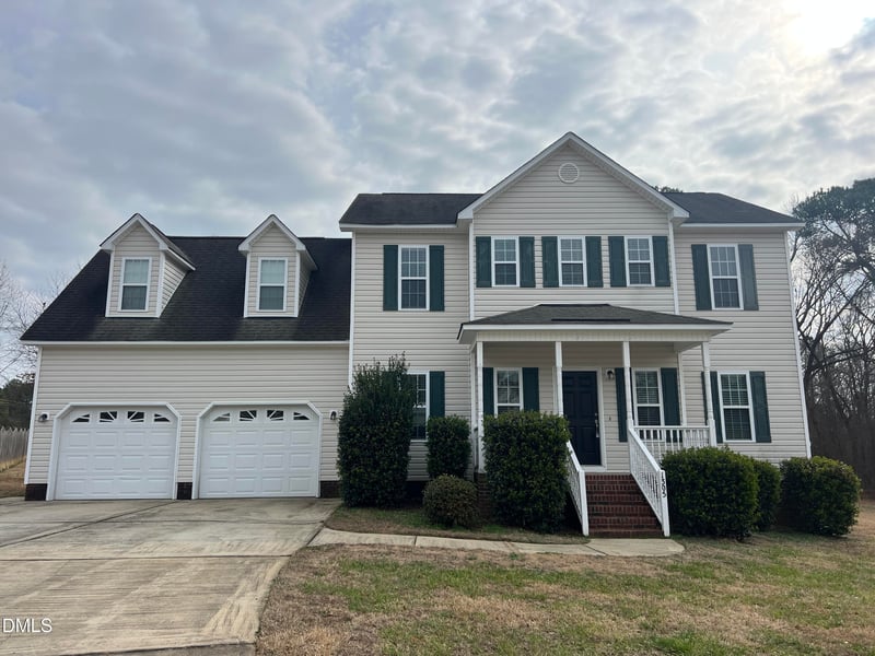 1305 Tawny View Ln, Raleigh, NC 27603