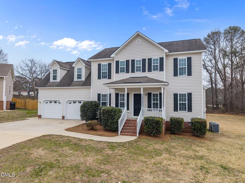 1305 Tawny View Ln, Raleigh, NC 27603