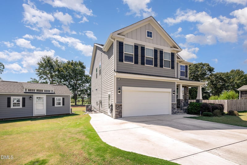 1305 White Spruce Dr, Willow Springs, NC 27592