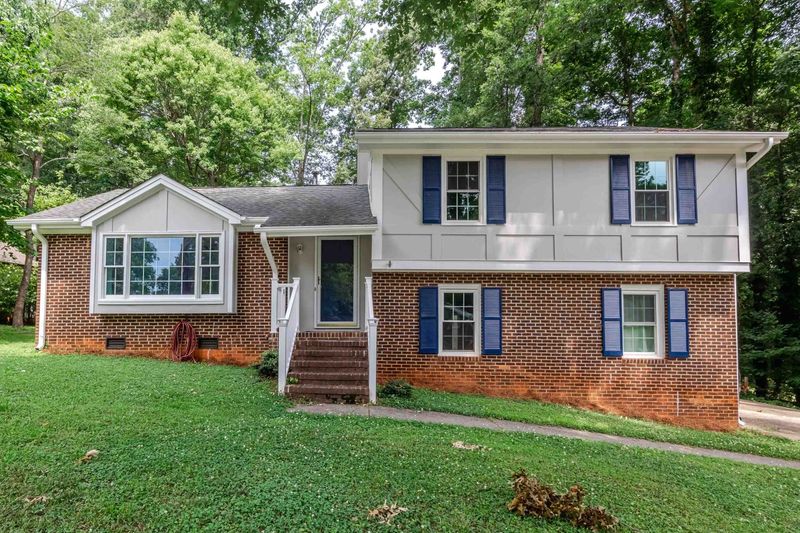1306 Buckingham Rd, Garner, NC 27529