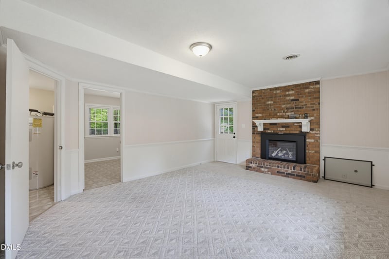 1306 Claymore Dr, Garner, NC 27529