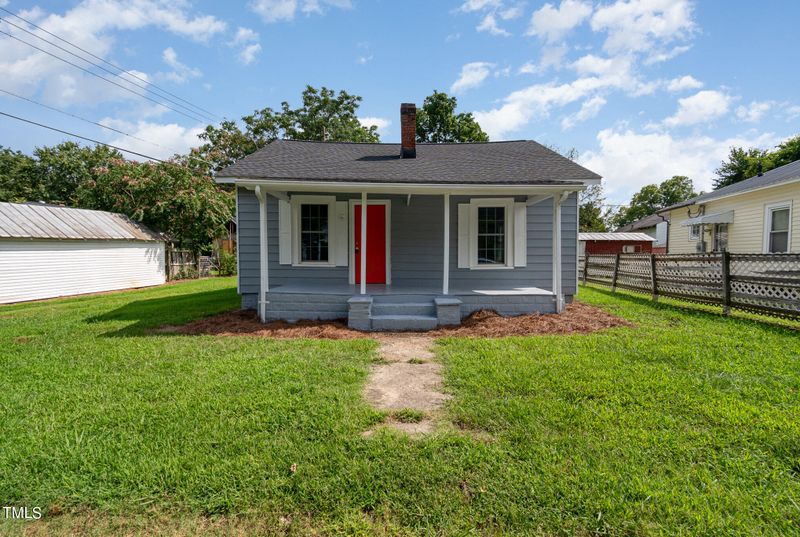 1306 Cloverdale St, Burlington, NC 27217