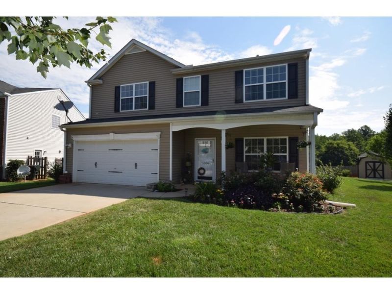 1306 Crystal Skye, Burlington, NC 27215