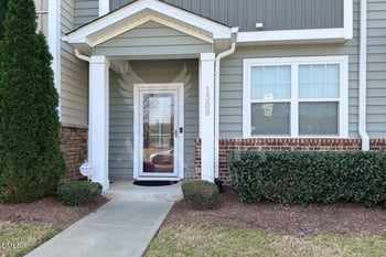 1306 Farm Pond Trl, Durham, NC 27703