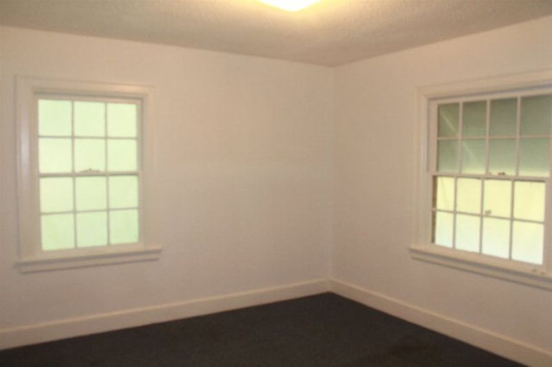 1306 Goldsboro, Sanford, NC 27330