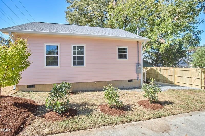 1306 Knox St, Durham, NC 27705