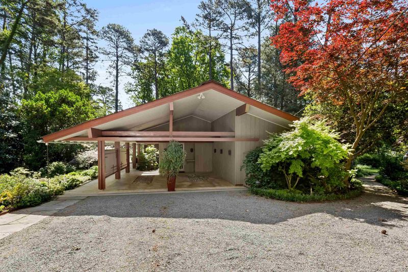 1306 Mason Farm Rd, Chapel Hill, NC 27514