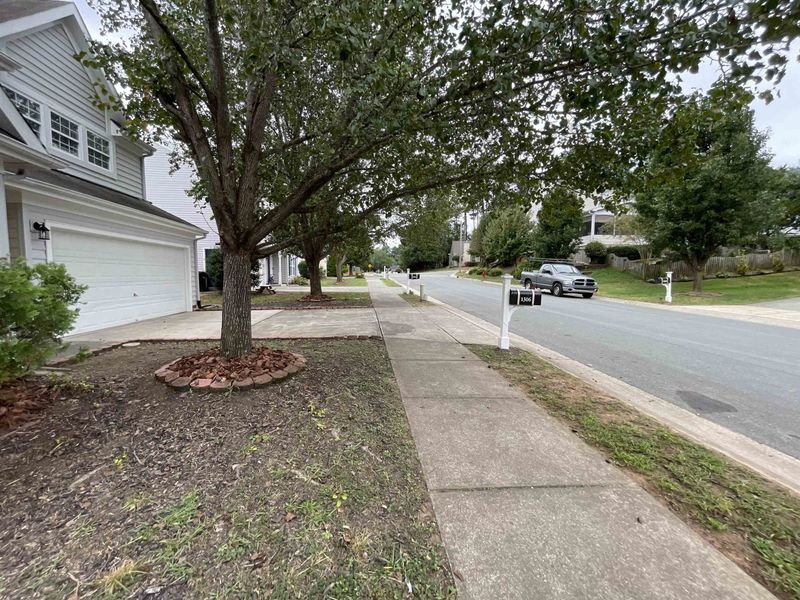1306 Pebble Creek Crossing, Durham, NC 27713