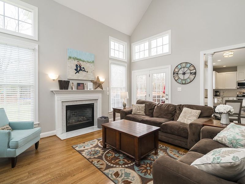 1306 St Andrews Dr, Mebane, NC 27302