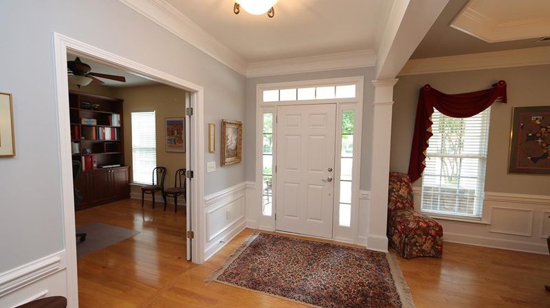 1306 Ventnor Pl, Cary, NC 27519