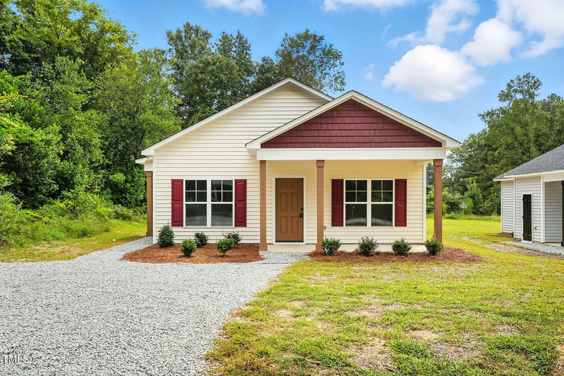 1307 14th St, Lillington, NC 27546