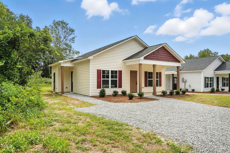 1307 14th St, Lillington, NC 27546