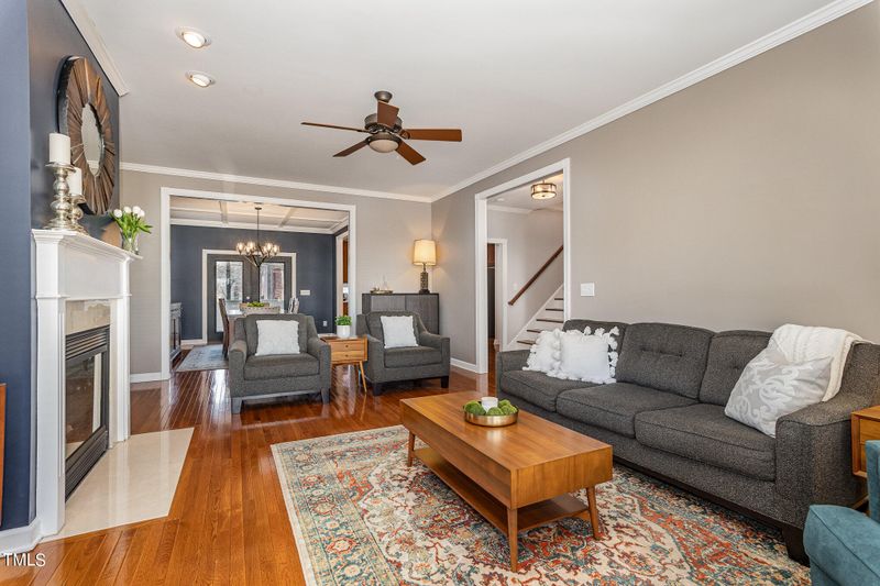 1307 Applethorn Dr, Apex, NC 27502