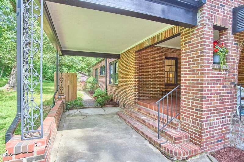 1307 Arnette Ave, Durham, NC 27707