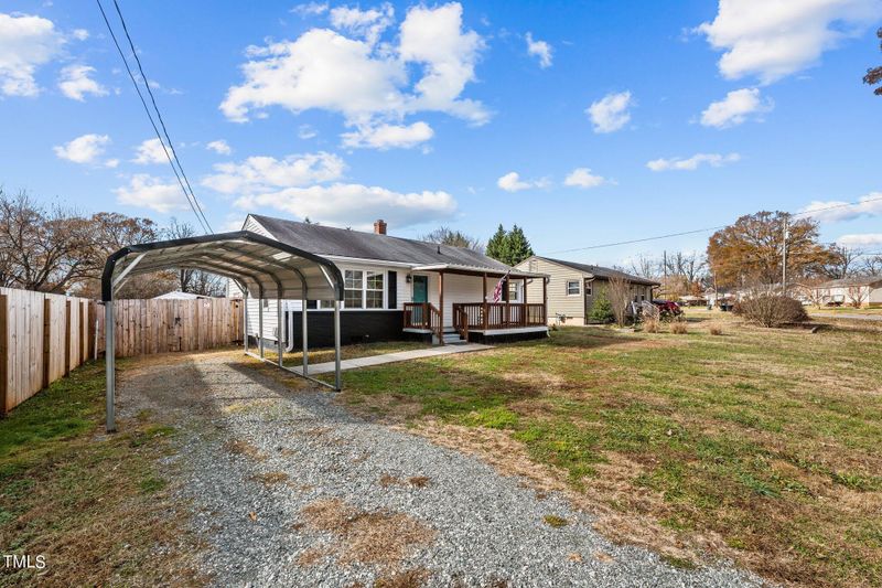 1307 Cleveland Ave, Burlington, NC 27217