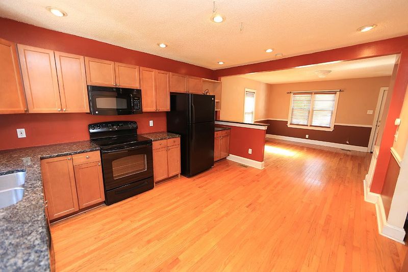 1307 E Hargett St, Raleigh, NC 27610
