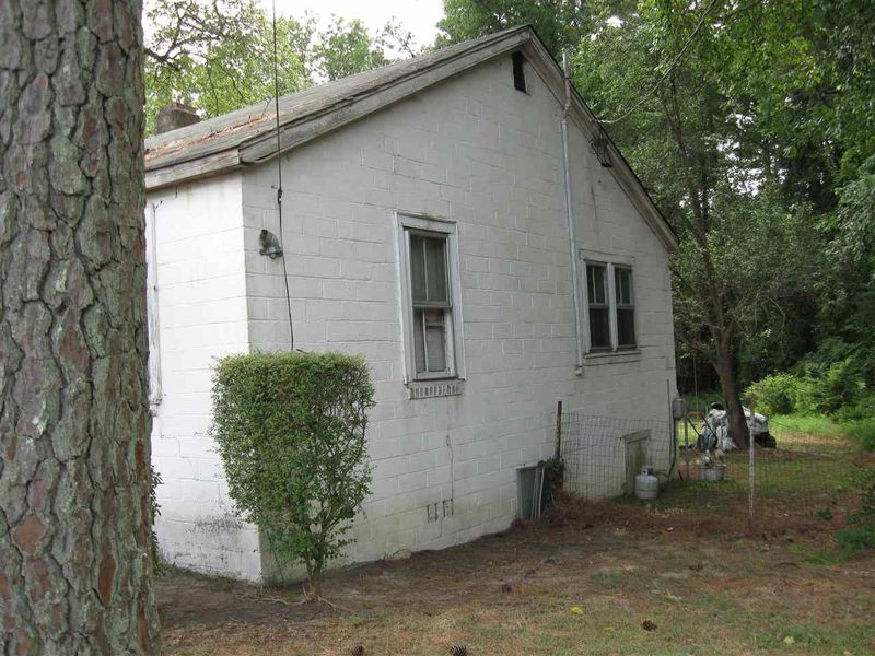 1307 Junction Rd, Durham, NC 27704