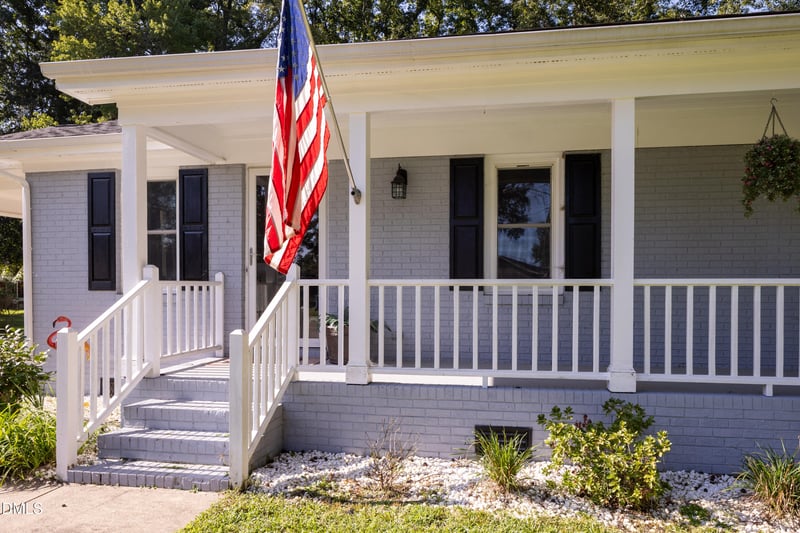 1307 W Pearsall St, Dunn, NC 28334