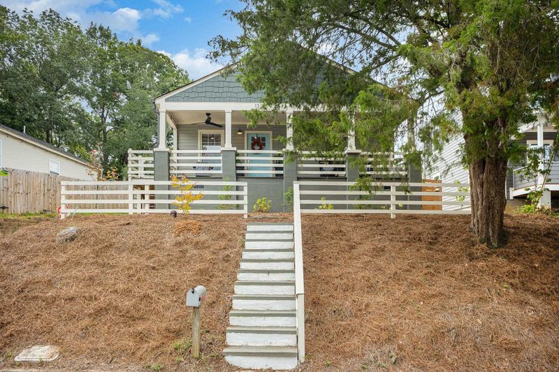 1307 Scout Dr, Durham, NC 27707
