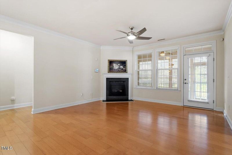 1307 Seattle Slew Ln, Cary, NC 27519
