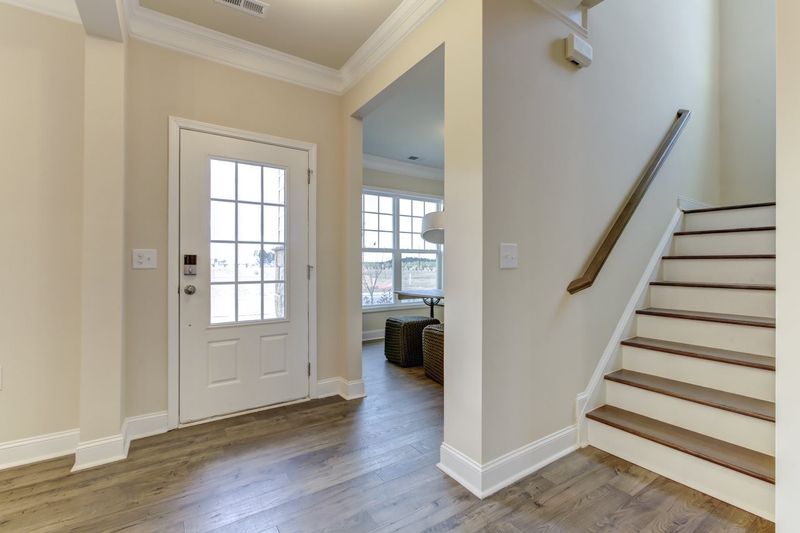 1307 Tamarisk Ln, Durham, NC 27703