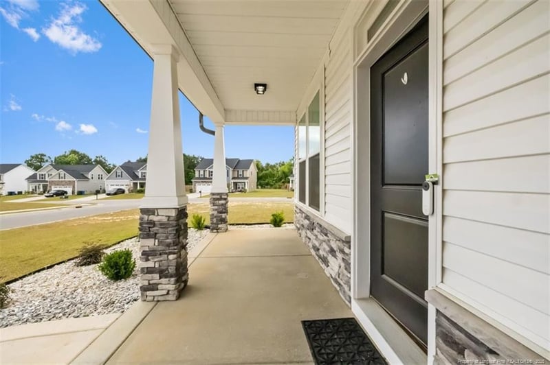 1307 Water Leaf Dr, Fayetteville, NC 28314