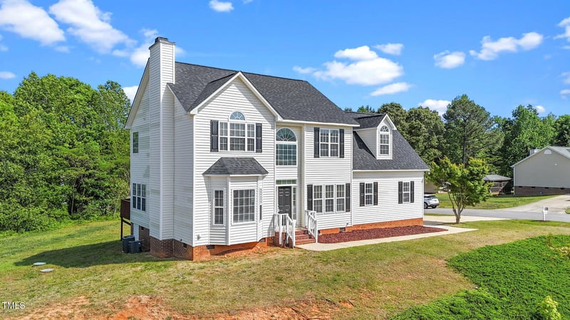 1308 Aspen Falls Ct, Willow Springs, NC 27592