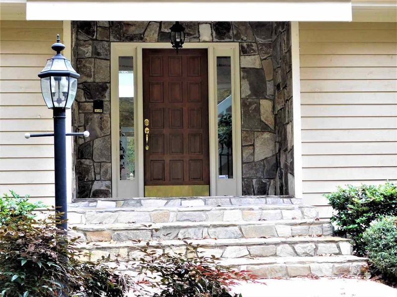 1308 Bascomb Dr, Raleigh, NC 27614