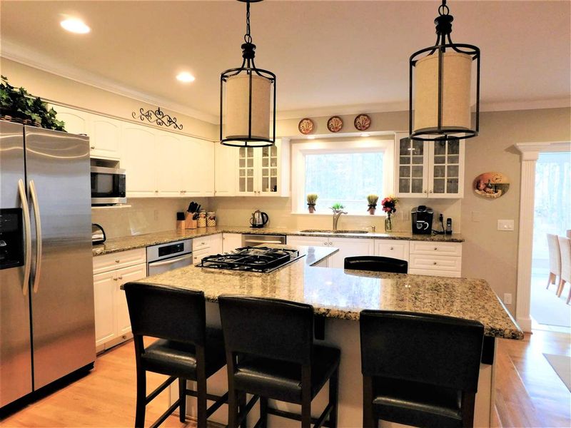 1308 Bascomb Dr, Raleigh, NC 27614