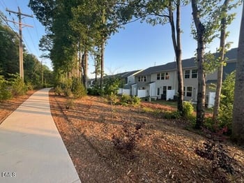 1308 Hammond Dr, Mebane, NC 27302
