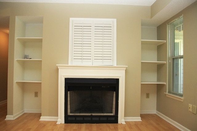 1308 Hillbrow Ln, Raleigh, NC 27615