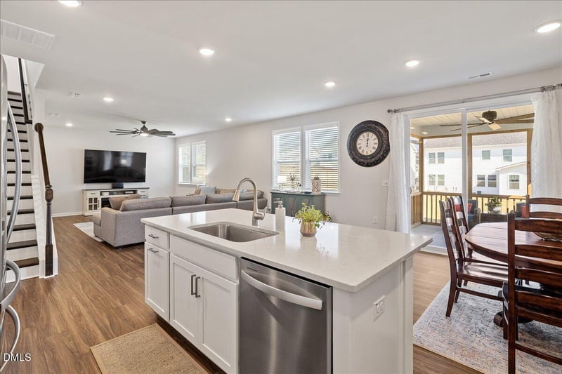 1308 Rathdrum Ct, Holly Springs, NC 27540