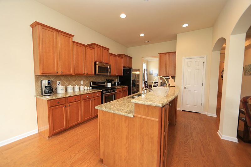 1308 Vanagrif Ct, Wake Forest, NC 27587