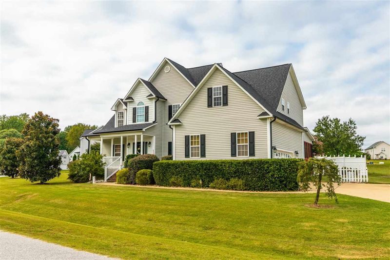 1308 Viola Pl, Garner, NC 27529