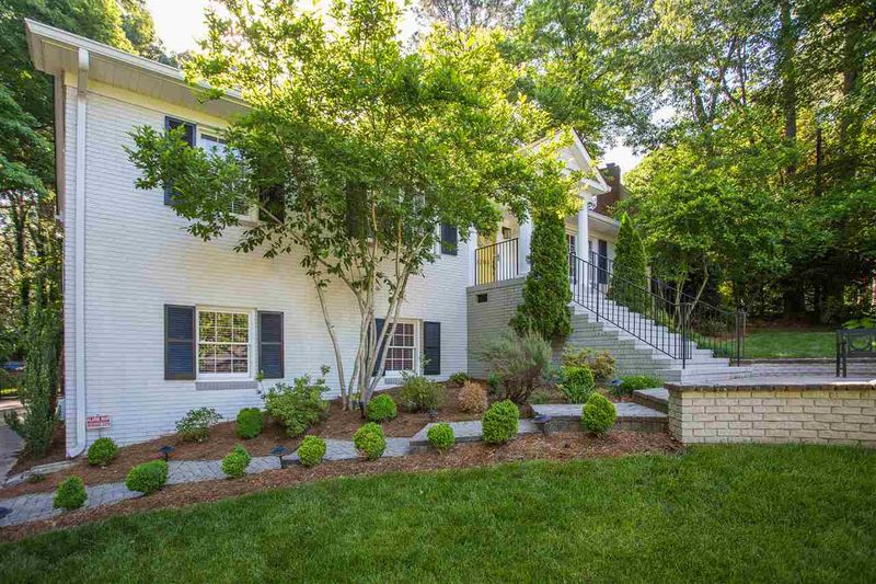 1308 Westmoreland Dr, Raleigh, NC 27612